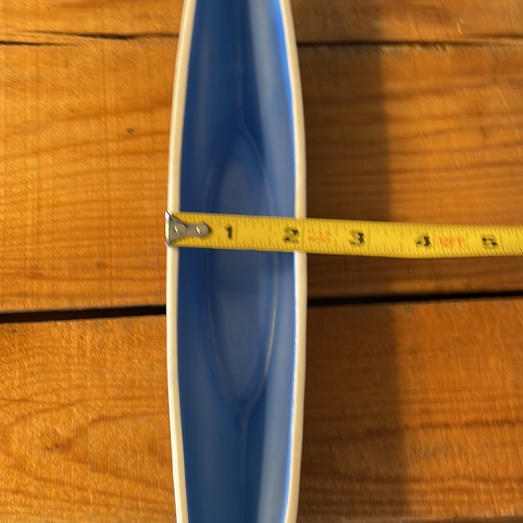 Striking Vintage Dish from Czechoslovakia - Picture 9 of 10